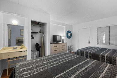 Discover this beautifully furnished 1-bedroom, 1-bathroom condo