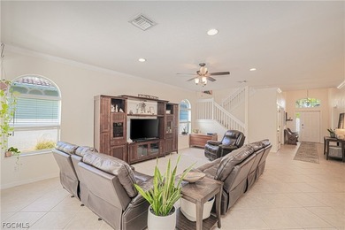 Affordable & Spacious 4-Bedroom/Bonus Room in Moody River! This - photo 4