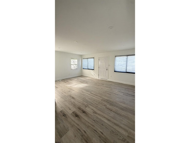 Additional listing photo 4