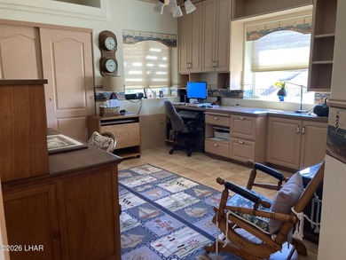SPECTACULAR LAKE VIEW HOME ONE OF A KIND PRIVACY, ON A CUL DE - photo 15