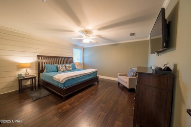 This completely renovated Bayview Villa is located in Bay Point - photo 16