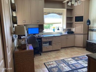 SPECTACULAR LAKE VIEW HOME ONE OF A KIND PRIVACY, ON A CUL DE - photo 16
