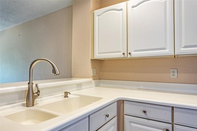 Looking to downsize or maybe looking for a vacation home in a - photo 4