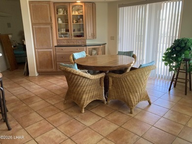 SPECTACULAR LAKE VIEW HOME ONE OF A KIND PRIVACY, ON A CUL DE - photo 33