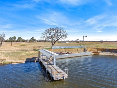 Meticulously maintained 100 acres positioned at the mouth of the