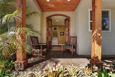 Nestled in the sought-after community of Maui Meadows, this - photo 2