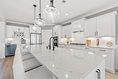 This stunning Dunwoody home is loaded with designer upgrades and - photo 9