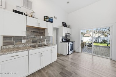 YOU WILL NOT FIND ANYTHING LIKE THIS ON THE MARKET! EXCLUSIVE - photo 3