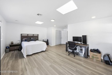 YOU WILL NOT FIND ANYTHING LIKE THIS ON THE MARKET! EXCLUSIVE - photo 9
