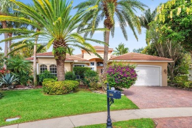 Lake Home For Sale in Delray Beach, Florida