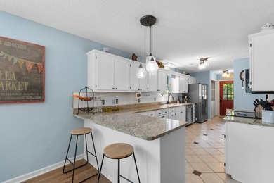 If you've been looking for a place near the beach that actually - photo 2