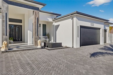 WELCOME to this STUNNING & MODERN 2024 Built Home offering the - photo 3