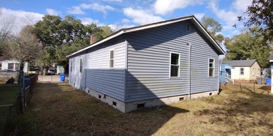 Come see this affordable 3 Bedroom & 2 Bath home in the - photo 2