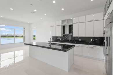 Better than new! 4 BR 4.5 BA with den, bonus room and 3 CG. This - photo 15