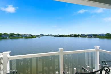 Exceptional waterfront end-unit townhouse in the highly - photo 29