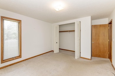 Welcome to this beautifully maintained 3-bedroom, 2-bath - photo 44