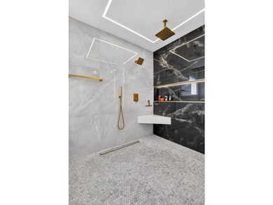 ***PRICE REDUCED FOR QUICK SALE, BRING ALL OFFERS *** Welcome to - photo 48