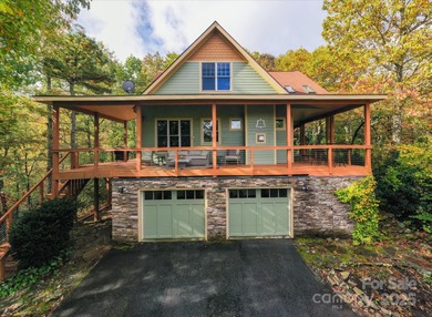 Echo Lake Home For Sale in Fairview North Carolina