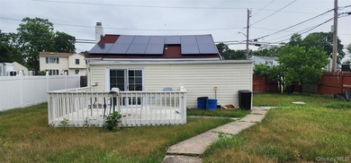 Opportunity for investor or handy homeowner! Lots of upgrades - photo 13