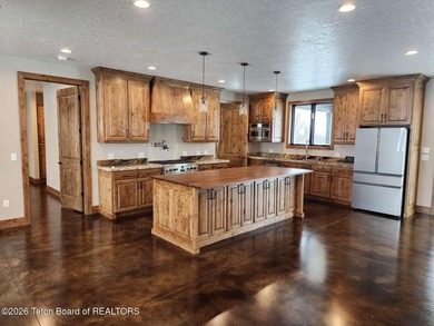 Rolling hills, lush pastures, and pristine riparian corridors - photo 22