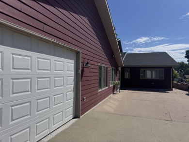 Welcome to your dream retreat on Johnson Lake! - photo 28