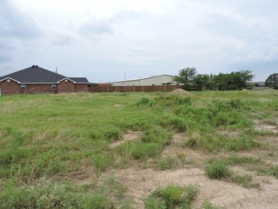 Cedar Creek Lake Lot Sale Pending in Mabank Texas