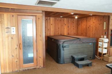 Welcome to your dream retreat on Johnson Lake! - photo 5