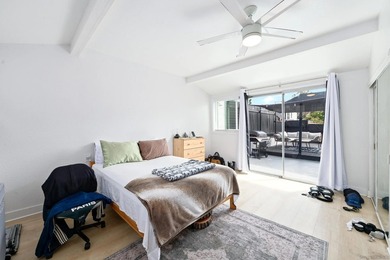 Excellent opportunity for an investor or owner-occupant to - photo 6