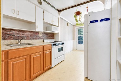 Welcome to 67-10 Selfridge Street, a two-family residence - photo 7
