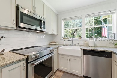 Rare opportunity to own a versatile property in the heart of Old - photo 12