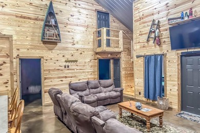 Your dream lodge at Sam Rayburn. This 7 bedroom 2 bath - photo 5