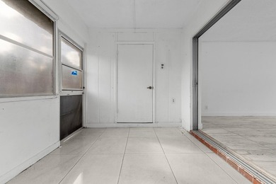 Beautiful 1-bedroom, 1-bath condo located in the desirable 55+ - photo 15