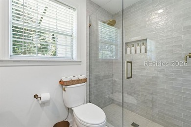 Rare opportunity to own a versatile property in the heart of Old - photo 18