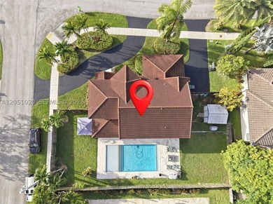 Exceptional residence situated on a beautifully landscaped - photo 45