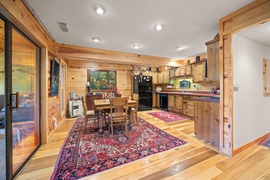Large Lakeview condo located in Woodson Bend Resort. This - photo 9