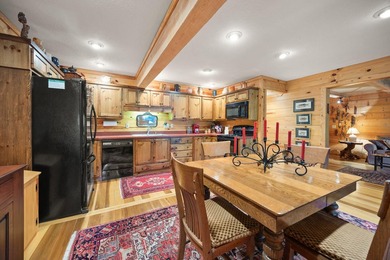 Large Lakeview condo located in Woodson Bend Resort. This - photo 10