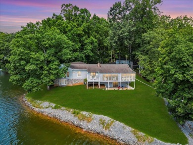 Smith Mountain Lake Home For Sale in Goodview Virginia