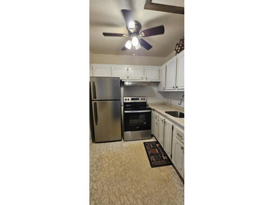Welcome to this beautifully appointed condo perfectly situated - photo 8