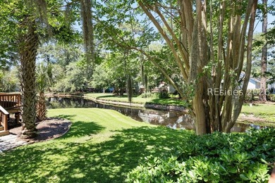 Perfectly positioned at the gateway to Hilton Head Island yet - photo 3