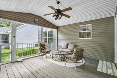 Welcome to this charming 3BR, 2.5BA home in the Captain's Cove - photo 19