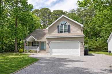 Welcome to this charming 3BR, 2.5BA home in the Captain's Cove - photo 40