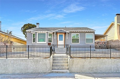 Lake Mead Townhome/Townhouse For Sale in Boulder City Nevada