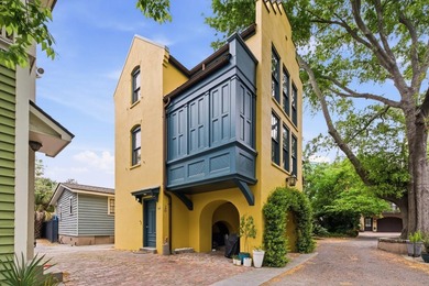 Tucked within the charming Catfiddle Street enclave in the heart - photo 1