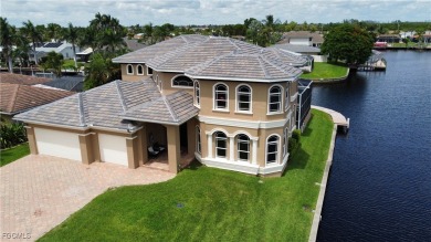 Caloosahatchee River Home For Sale in Cape Coral Florida