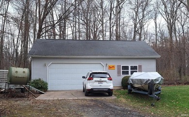 Motivated Seller! Looking for space? Here it is! Over 3,500 sq - photo 2