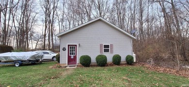 Motivated Seller! Looking for space? Here it is! Over 3,500 sq - photo 3