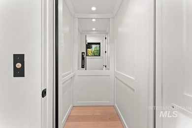 Among the most irreplaceable residential offerings in the Valley - photo 16