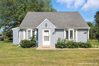 Lake Home For Sale in Lake Villa, Illinois