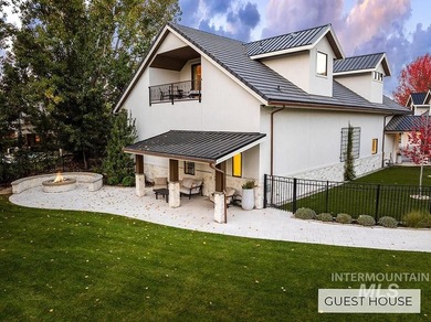 Among the most irreplaceable residential offerings in the Valley - photo 32