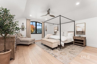 Among the most irreplaceable residential offerings in the Valley - photo 35